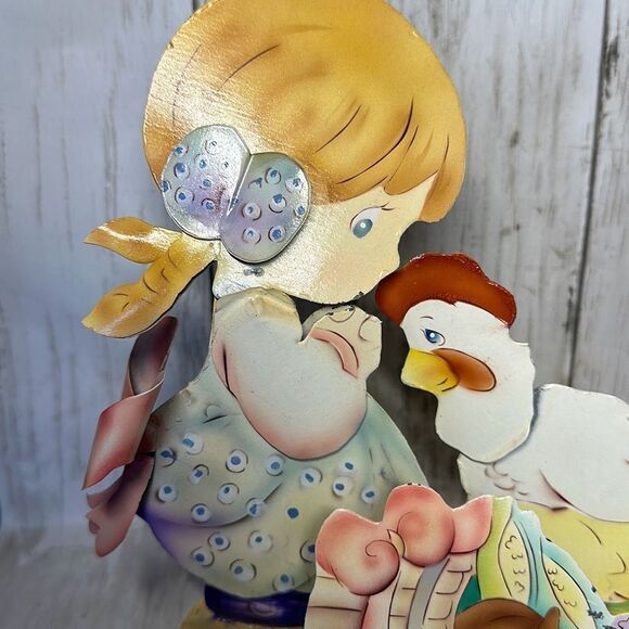 Metal Precious Moments Looking Girl I Get a Cluck Out of You Unique - Picture 3 of 8